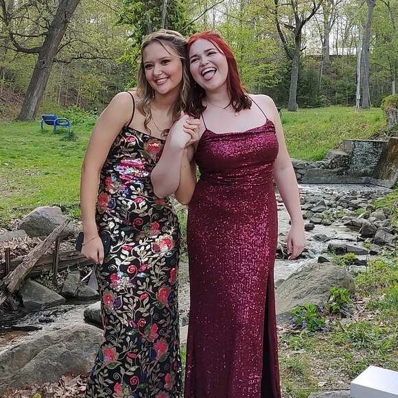 Prom dress - Picture 7 of 7